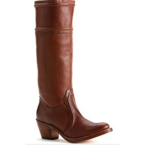 Frye Jane 14L tall riding boots